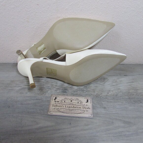 Journee Collection Women's 7 Knightly Pump Heels Ivory - Picture 4 of 4